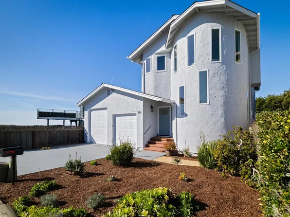 211 Washington Blvd, Half Moon Bay, CA 94019