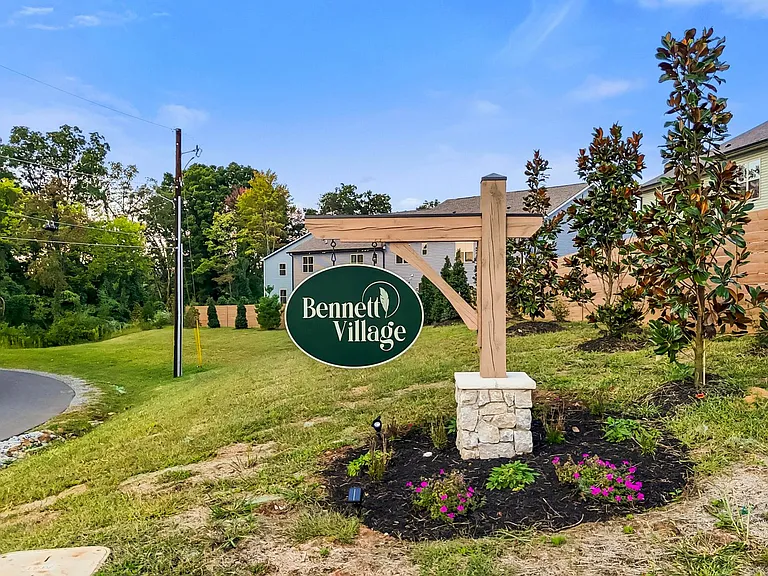 1708 Bennett Village Dr — Photo 13