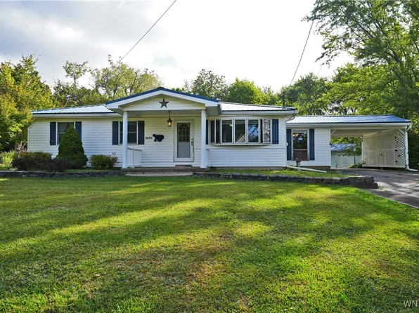 9975 Hardpan Rd, Angola, NY 14006