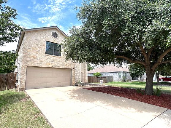 2nd image of 211 Cottontail Dr