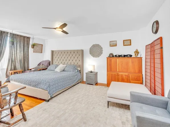 9201 Shore Road image 14 of 30