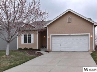 7202 S 183rd St, Omaha, NE 68136