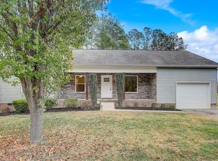 5008 Riverview Dr, Pegram, TN 37143