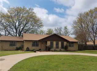 620 S Church St, Pilot Point, TX 76258