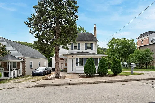 523 Apple St Photo 1