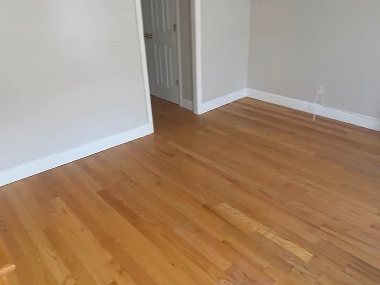 124-126 N 4th St #2 — Photo 3