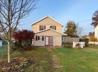 229 S Market St, Carmichaels, PA 15320