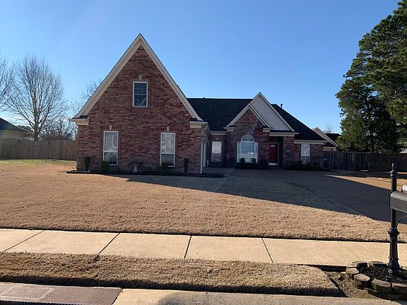 2nd image of 2071 Eubanks Ln