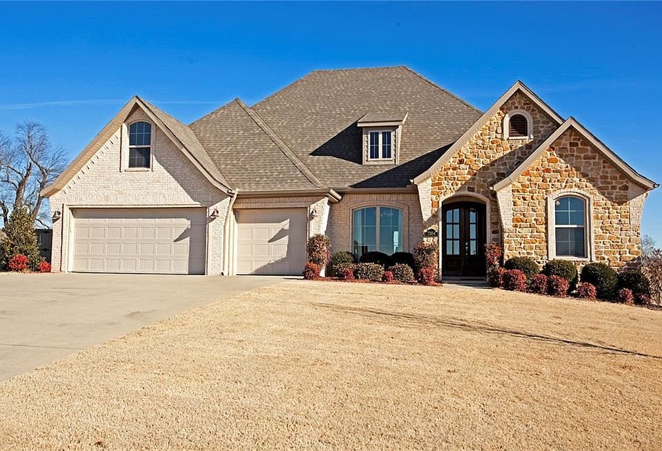 1st image of 2104 Riverwater Ln