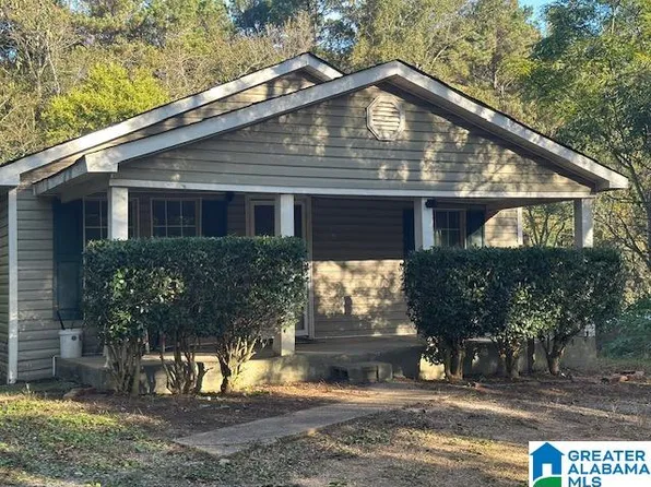 911 Valley Rd, Oneonta, AL 35121