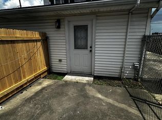 3003 Avenue O UNIT B, Nederland, TX 77627