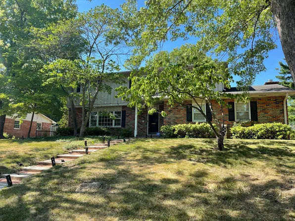 2201 Topaz Dr, Columbia, MO 65203