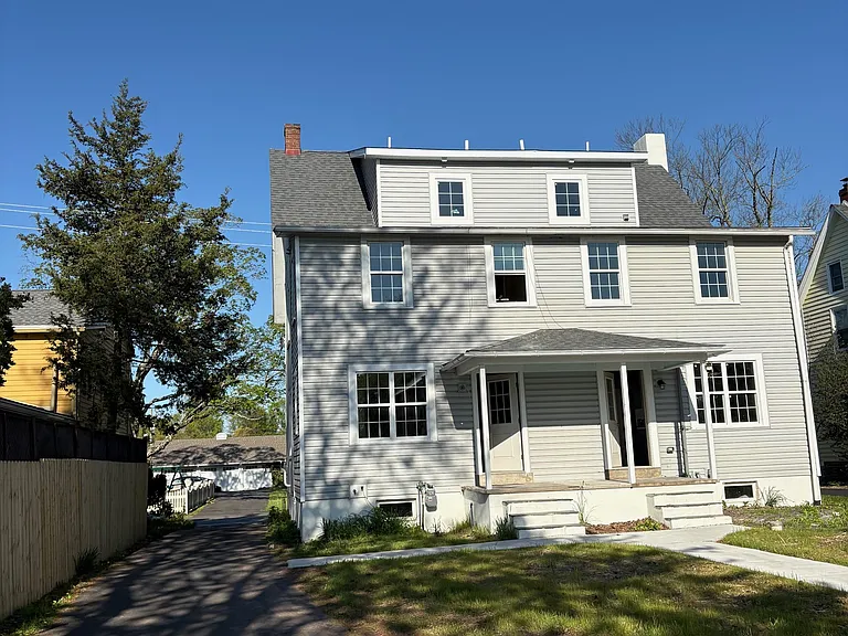7109 Old Easton Rd — Photo 2