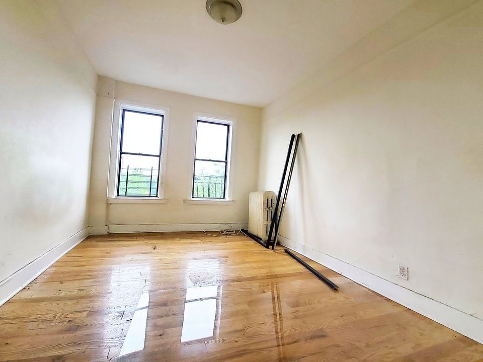 2nd image of 351 Howard Ave APT 24