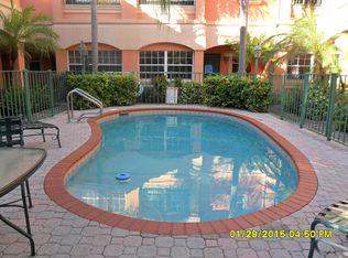 801 NE 1st St APT 6, Fort Lauderdale, FL 33301