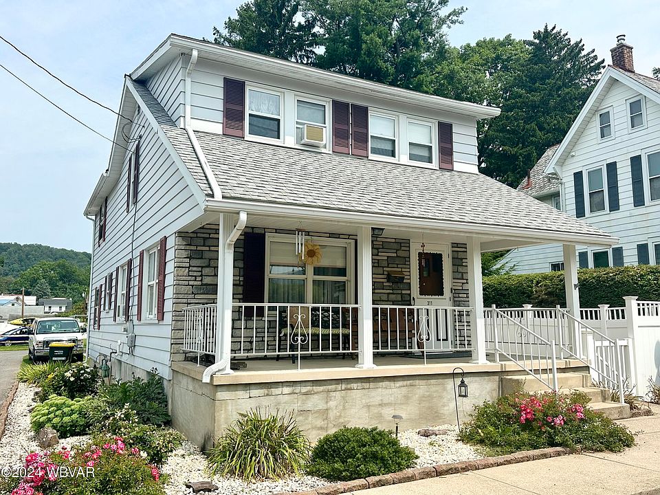 1st image of 311 Lyons Ave