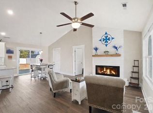 2305 Holly Ln, Shelby, NC 28150