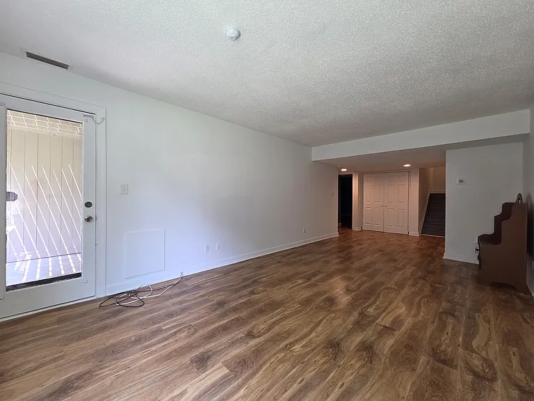 23 Longbow Ct — Photo 25