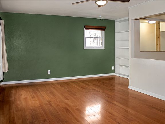 5th image of 944 Marias Ave