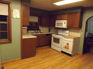 6989 W Millbrook Rd, Remus, MI 49340