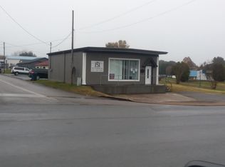 109 E Main St, Hohenwald, TN 38462