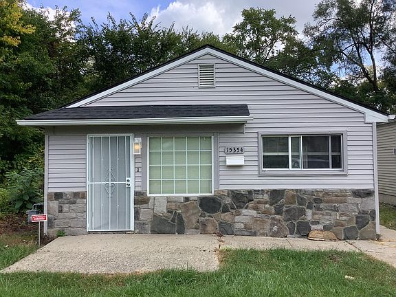 5th image of 15354 Lahser Rd