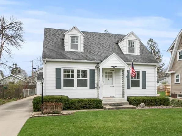 736 Eisenhower Avenue, Janesville, WI 53545