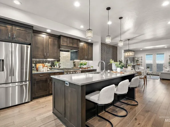 3033 S Trailwood Way, Boise, ID 83716