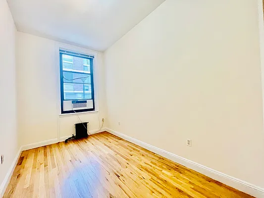 Rented by Nolita Group | media 27