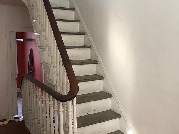 3rd image of 2358 E Susquehanna Ave #2360