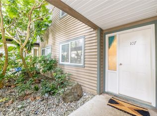 250 Hemlock St #107, Ucluelet, BC V0R 3A0