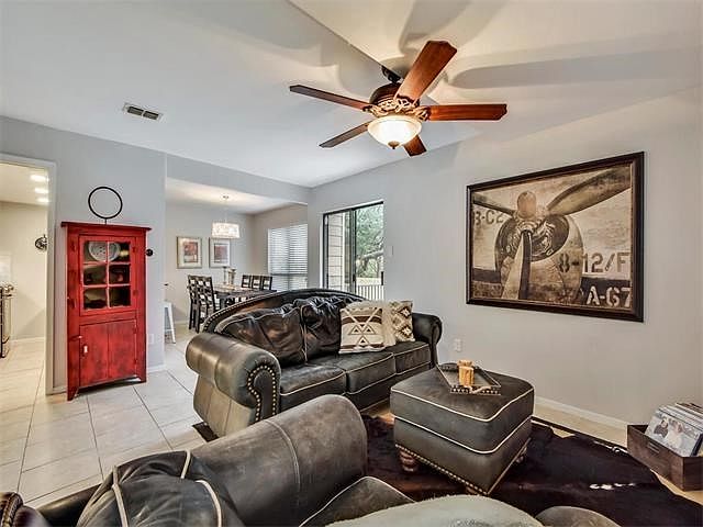 1st image of 3801 Knollwood Dr #B