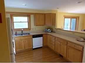Spacious Kitchen