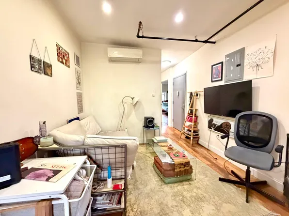 749 Quincy Street image 1 of 15