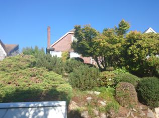 3015 26th Ave W, Seattle, WA 98199