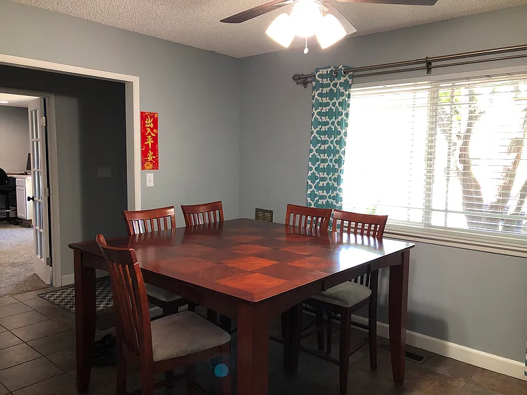 641 E Magill Ave — Photo 16