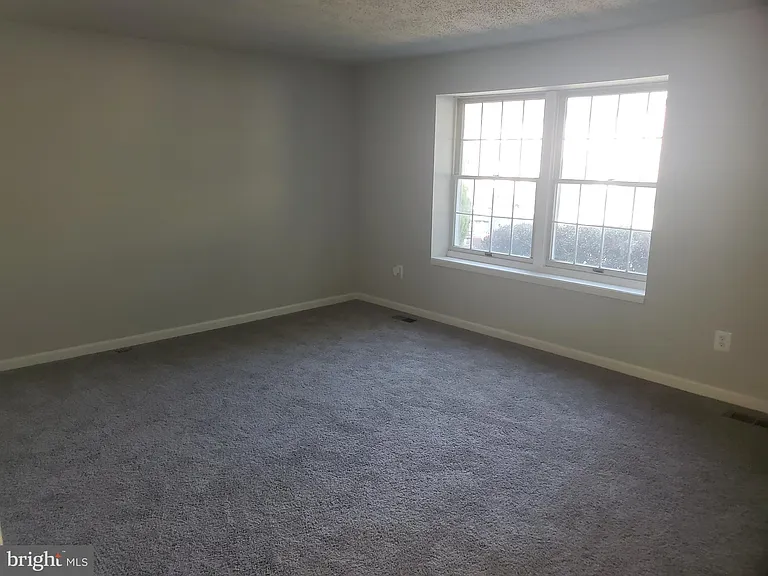 13524 Bentley Cir — Photo 5