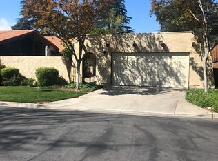 2747 Apple Orchard Ln, Riverside, CA 92506