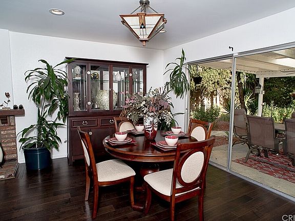 3rd image of 9338 Farralone Ave