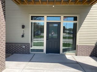 8766 W Center Rd #104, Omaha, NE 68124