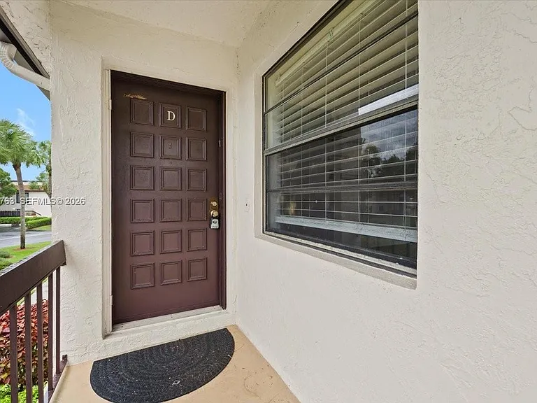 7944 Eastlake Dr #D — Photo 4
