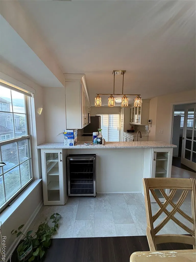 2 bed, 2.0 bath, 1550 sqft, $2,450 — Photo 1