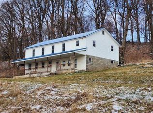 42570 McDaniel Rd, Soldiers Grove, WI 54655