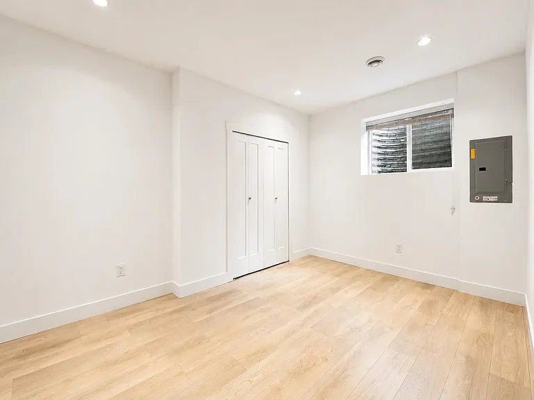 3490 Danielson Dr #BASEMENT — Photo 10