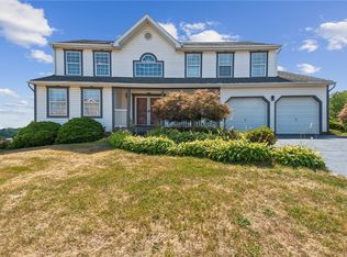 320 Talon Dr, North Huntingdon, PA 15642