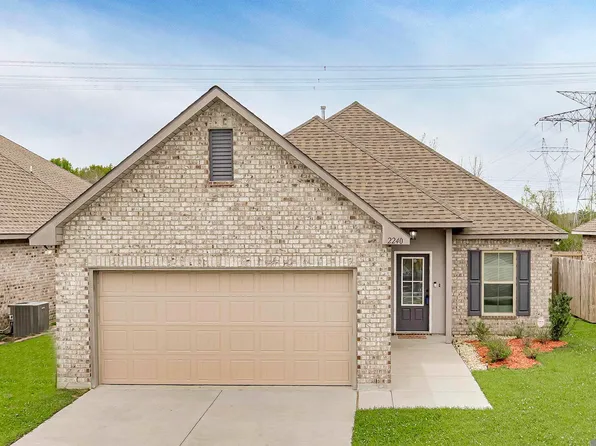 2240 Meadow Oak Dr, Saint Gabriel, LA 70776