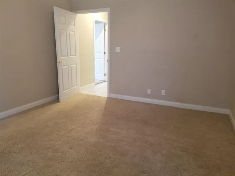 4001 W Philip Ave — Photo 26