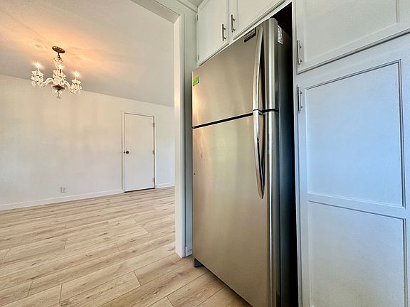5th image of 4074 Nulty Dr