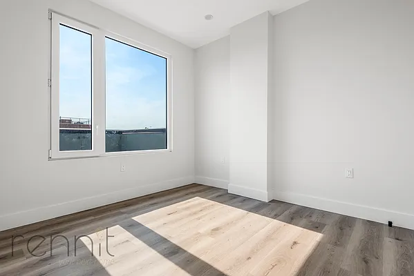 Rented by Rennit Inc. | media 27