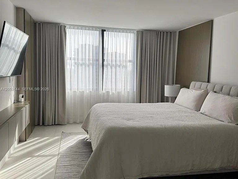 2333 Brickell Ave #2512 — Photo 6